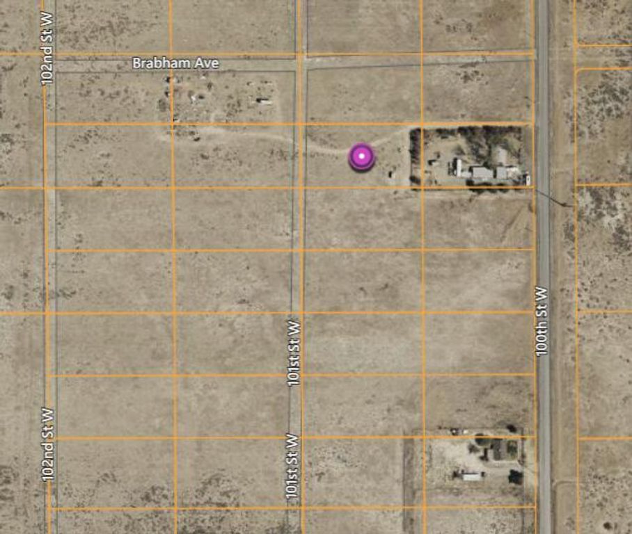 101 Street West, Rosamond, CA 93560