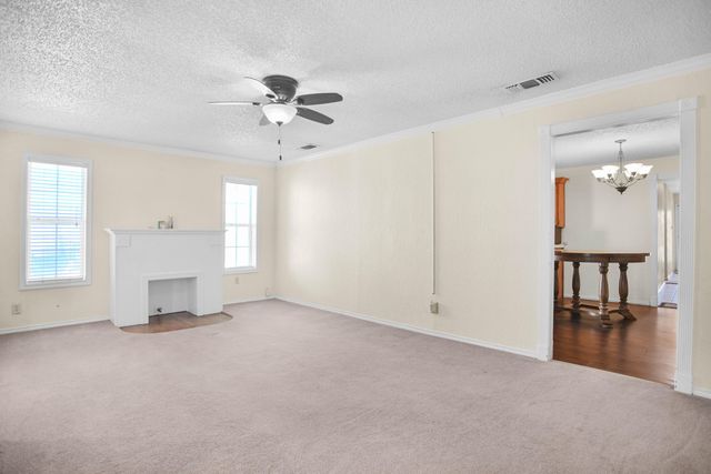 906 N 3rd Street, Brownfield, TX 79316