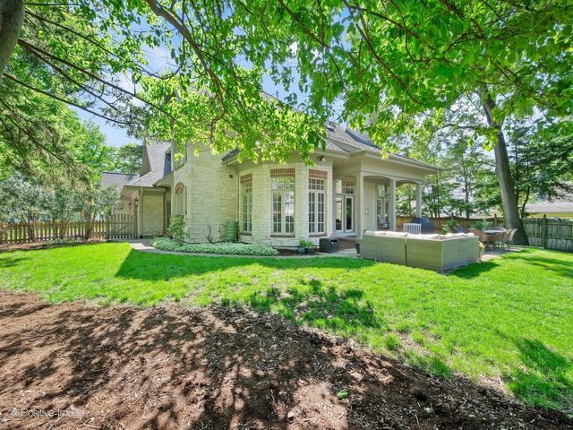 130 S Madison Street, Hinsdale, IL 60521