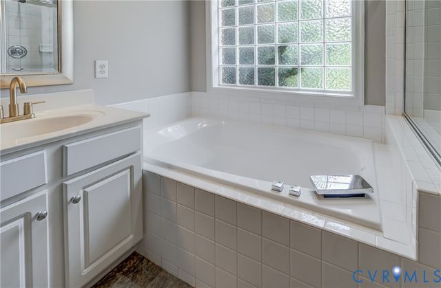 9426 Deer Stream Dr, Hanover, VA 23116