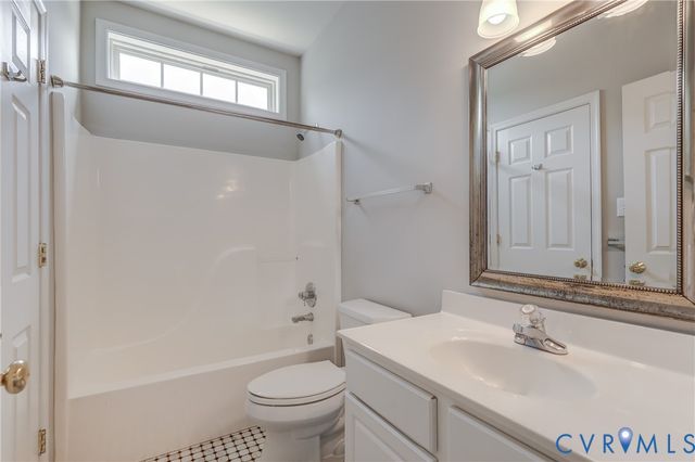 9426 Deer Stream Dr, Hanover, VA 23116