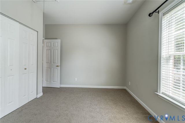 9426 Deer Stream Dr, Hanover, VA 23116