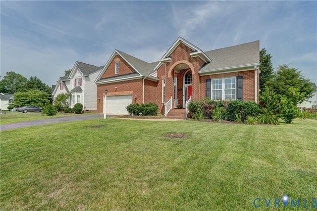 9426 Deer Stream Dr, Hanover, VA 23116