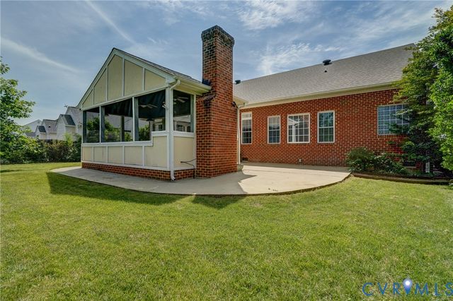 9426 Deer Stream Dr, Hanover, VA 23116