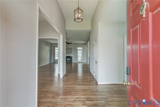9426 Deer Stream Dr, Hanover, VA 23116