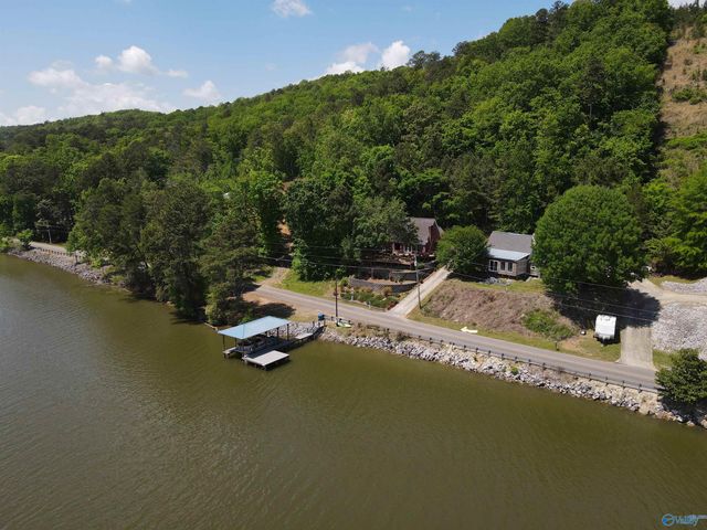 6008 Lister Ferry Road, Rainbow City, AL 35906