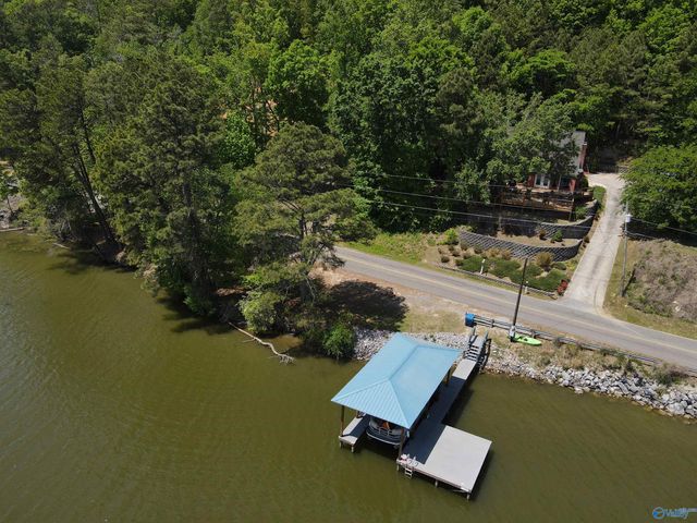 6008 Lister Ferry Road, Rainbow City, AL 35906