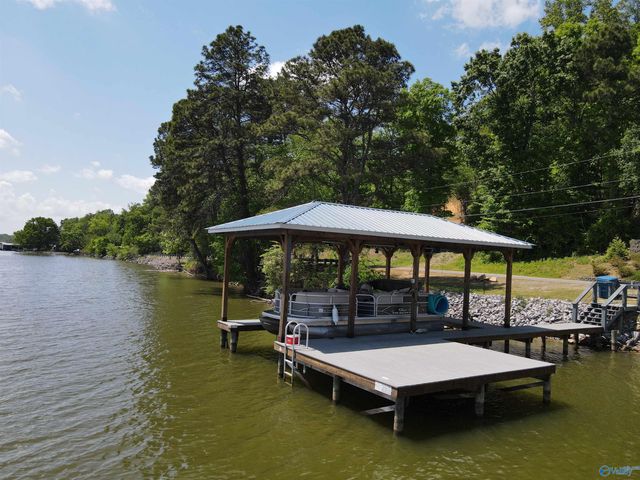 6008 Lister Ferry Road, Rainbow City, AL 35906