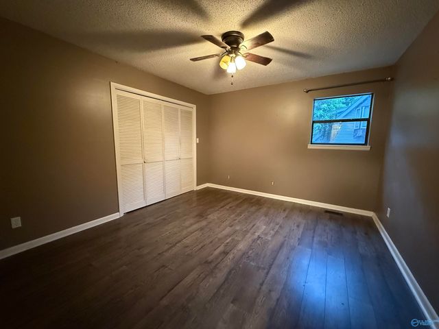 6008 Lister Ferry Road, Rainbow City, AL 35906