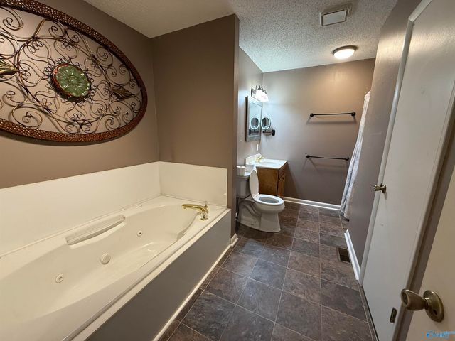 6008 Lister Ferry Road, Rainbow City, AL 35906