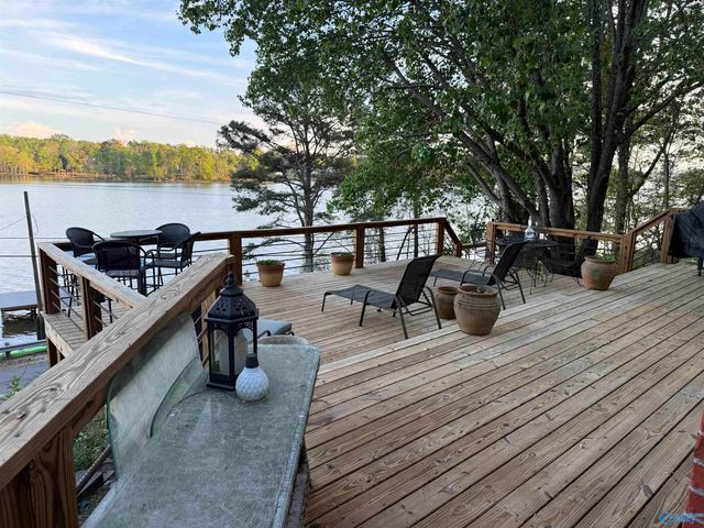 6008 Lister Ferry Road, Rainbow City, AL 35906