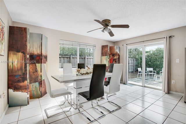 9330 SW 165th St, Palmetto Bay, FL 33157