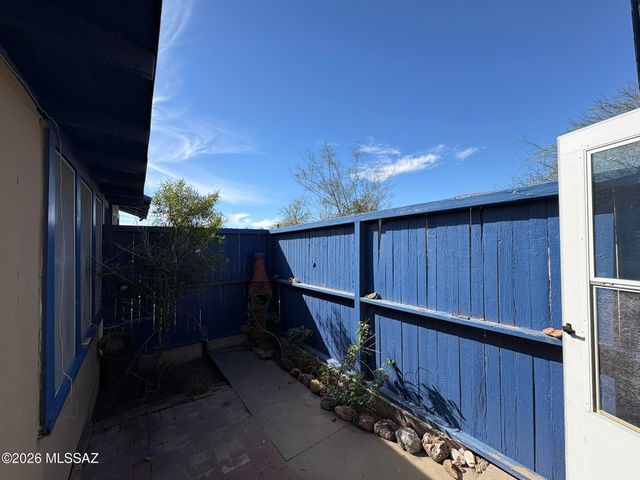 221 E Drachman Street, Tucson, AZ 85705