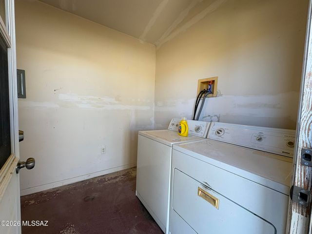 221 E Drachman Street, Tucson, AZ 85705