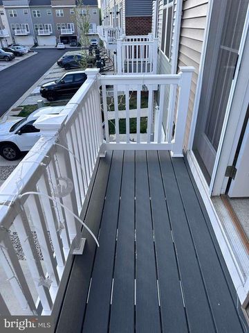 130 MATISSE PL, Bowie, MD 20716