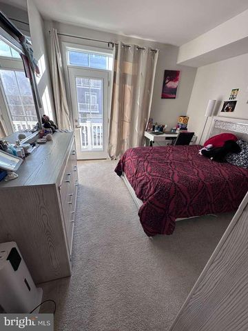 130 MATISSE PL, Bowie, MD 20716