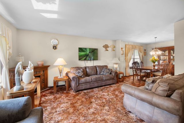 269 Yellow Pine Drive, Bolingbrook, IL 60440