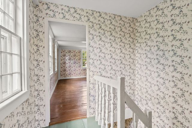 476 Cherry St, Bridgewater, MA 02324