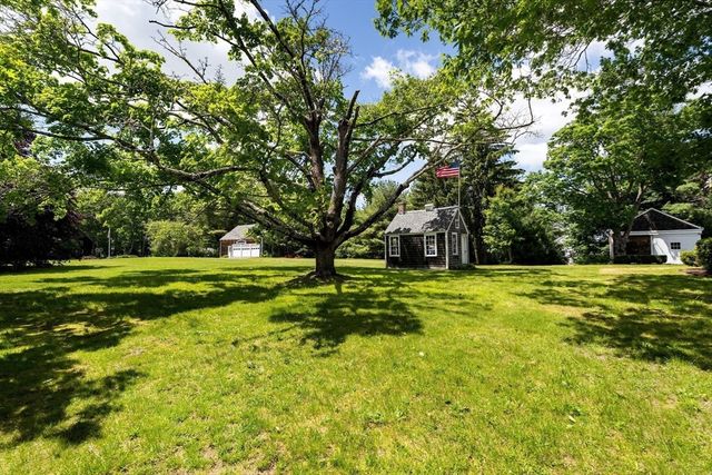 476 Cherry St, Bridgewater, MA 02324
