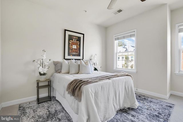 4258 TALMADGE CIR, Suitland, MD 20746