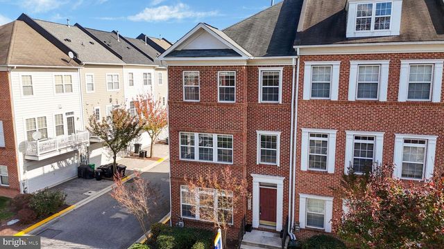 4258 TALMADGE CIR, Suitland, MD 20746