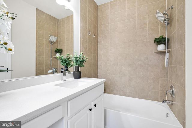 4258 TALMADGE CIR, Suitland, MD 20746