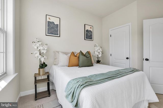 4258 TALMADGE CIR, Suitland, MD 20746