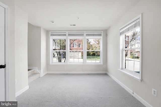 4258 TALMADGE CIR, Suitland, MD 20746