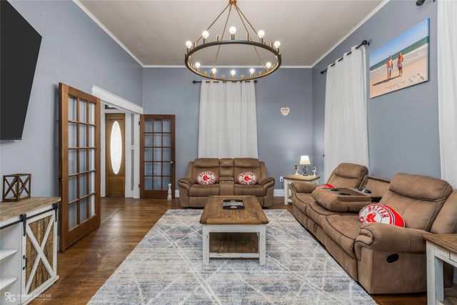 2011 Highland Avenue, Shreveport, LA 71104