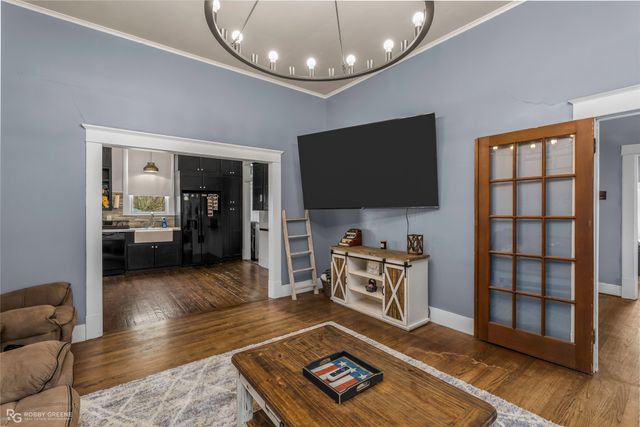 2011 Highland Avenue, Shreveport, LA 71104