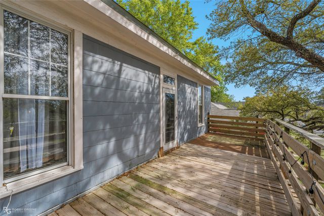 2011 Highland Avenue, Shreveport, LA 71104