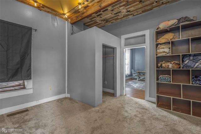 2011 Highland Avenue, Shreveport, LA 71104