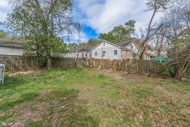 2011 Highland Avenue, Shreveport, LA 71104