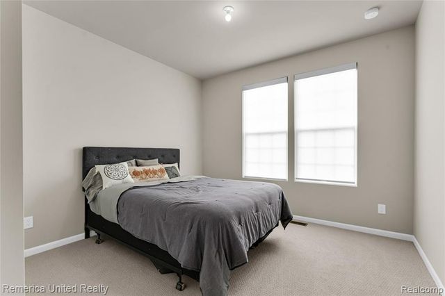 50222 Thatcher C Street, Canton, MI 48188