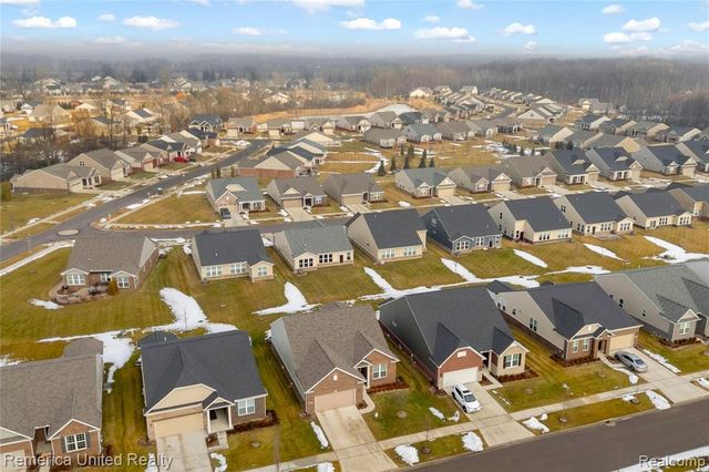 50222 Thatcher C Street, Canton, MI 48188