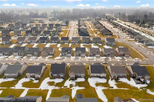 50222 Thatcher C Street, Canton, MI 48188