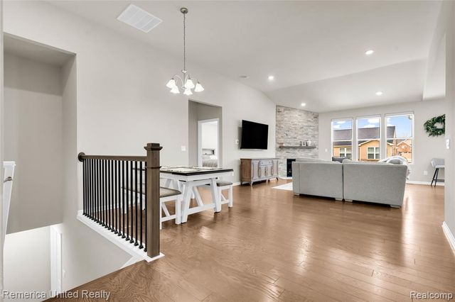 50222 Thatcher C Street, Canton, MI 48188