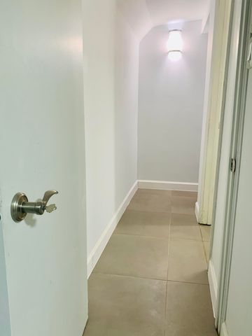 124 E 10th Street, Michigan City, IN 46360