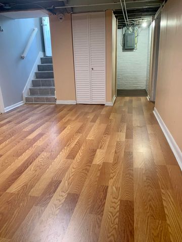 124 E 10th Street, Michigan City, IN 46360