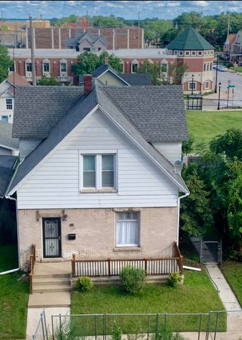 124 E 10th Street, Michigan City, IN 46360