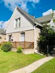 124 E 10th Street, Michigan City, IN 46360