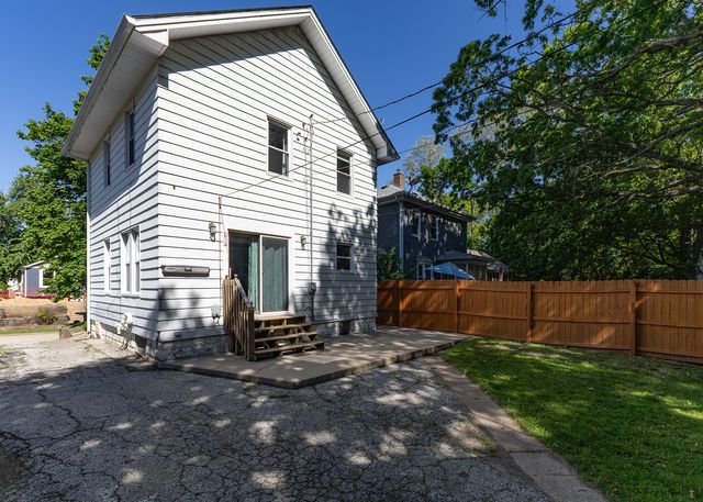 1164 26th Street A Street, Moline, IL 61265