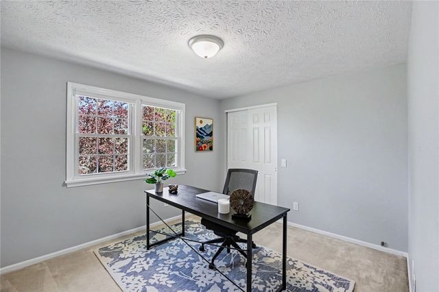 17 Bardney Circle, Perinton, NY 14450