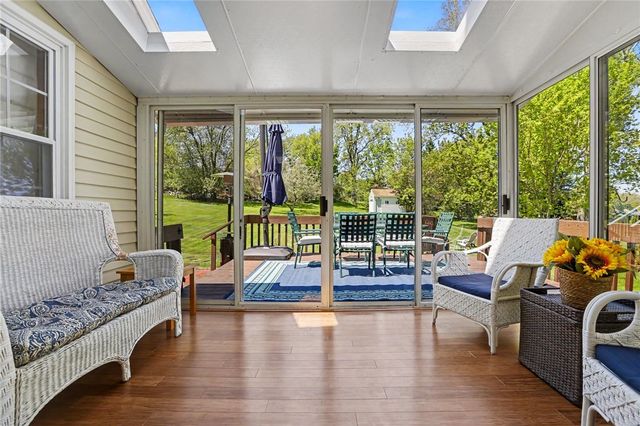 17 Bardney Circle, Perinton, NY 14450