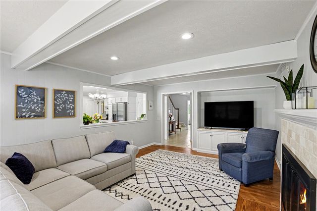 17 Bardney Circle, Perinton, NY 14450