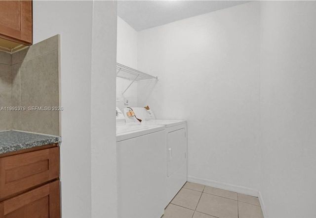 3876 NW 207th St Rd, Miami Gardens, FL 33055