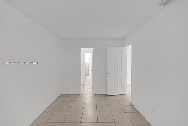 3876 NW 207th St Rd, Miami Gardens, FL 33055