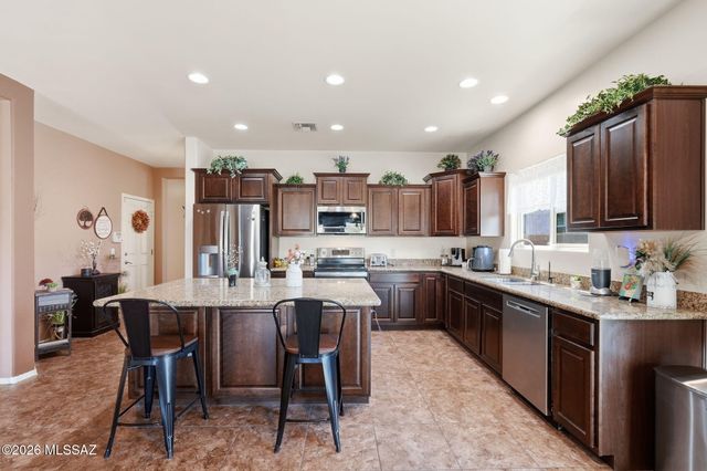 9016 W Hidden Saguaro Trail, Marana, AZ 85653