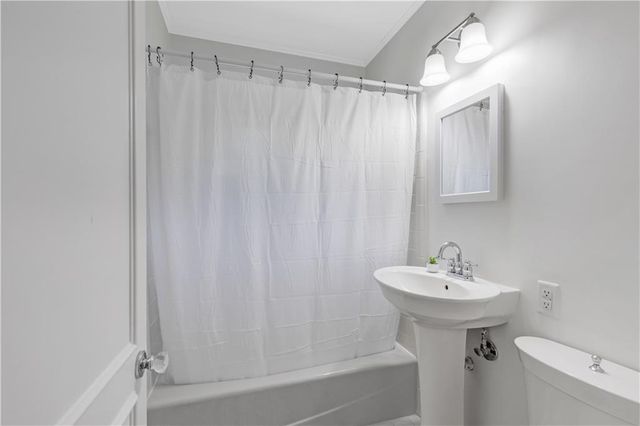 449 Nelson Ferry Road, Decatur, GA 30030