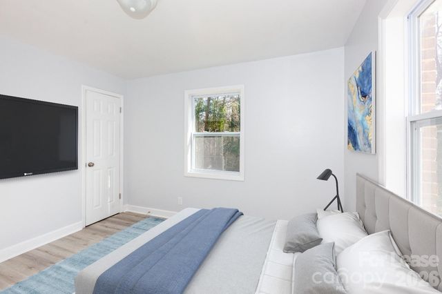 4517 Helena Street, Charlotte, NC 28208